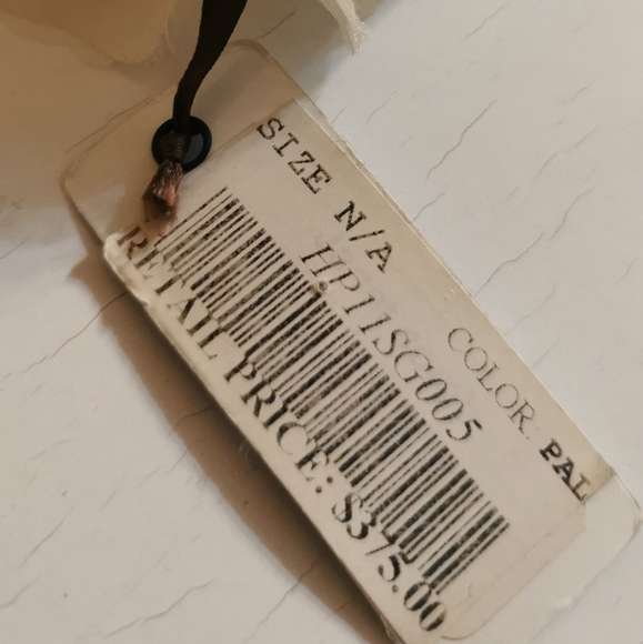 Sara Gabriel Veiling & Headpieces, Cream White - Picture 5 of 5